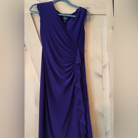 American Living Sz 6 Dress.Beautiful Detailed Design P2P 17” Stretch To 19”L 40” - Picture 5 of 8